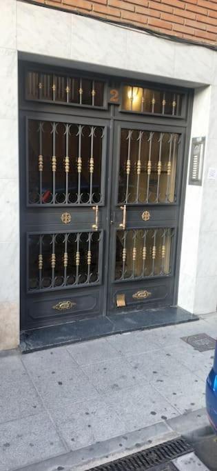 Palomar Mostoles Superhost Con Garaje 5 Pax ภายนอก รูปภาพ
