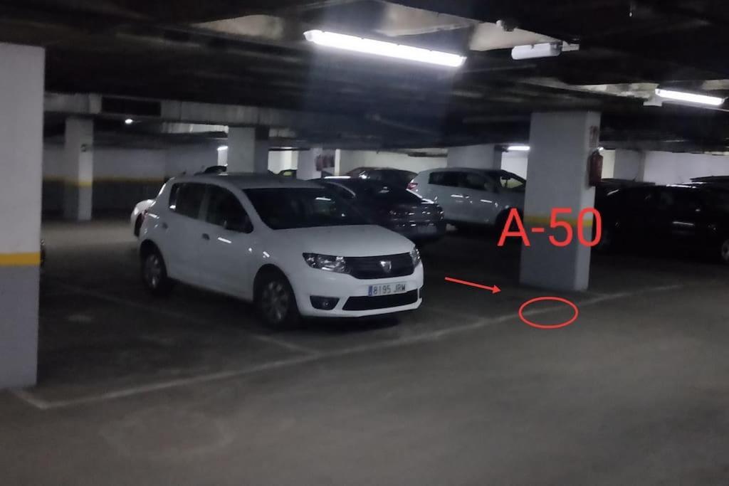 Palomar Mostoles Superhost Con Garaje 5 Pax ภายนอก รูปภาพ