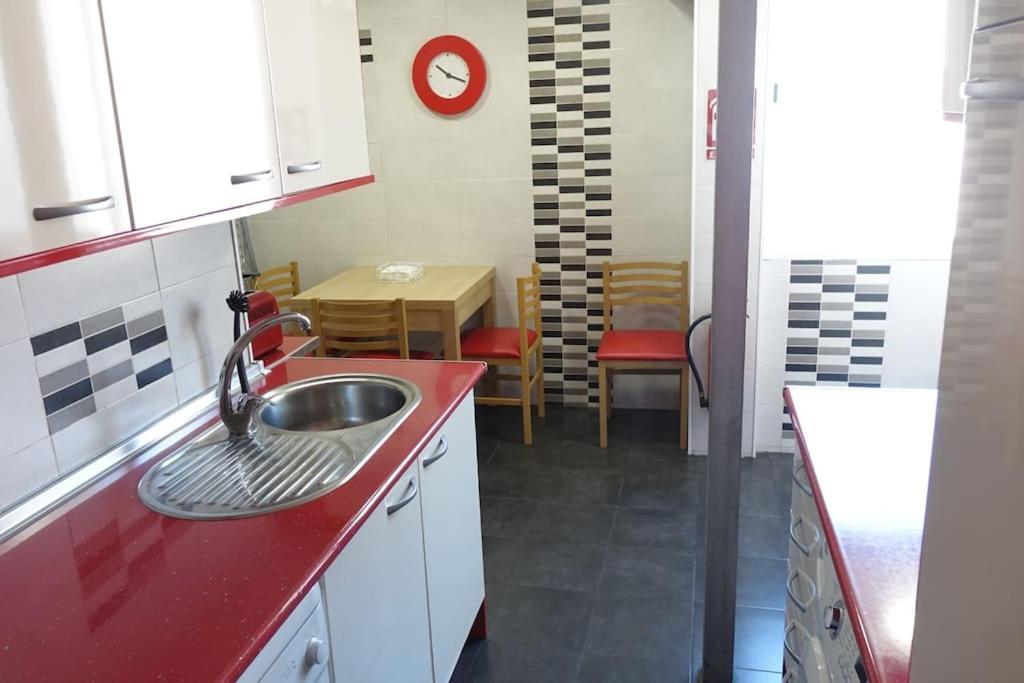 Palomar Mostoles Superhost Con Garaje 5 Pax ภายนอก รูปภาพ