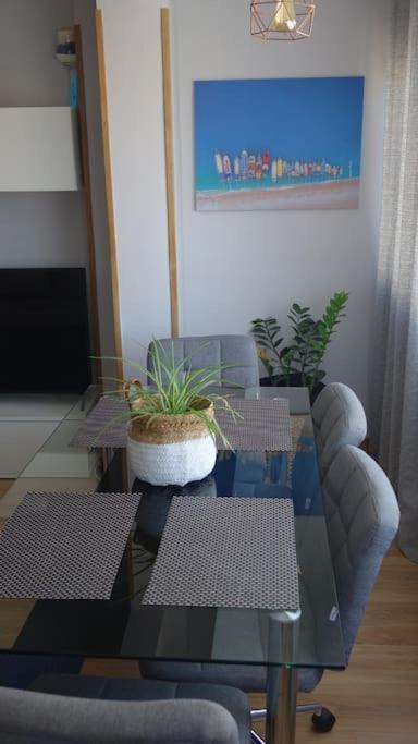Palomar Mostoles Superhost Con Garaje 5 Pax ภายนอก รูปภาพ